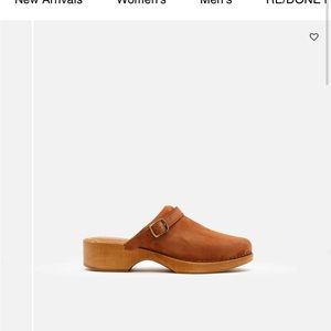 Redone classic 70s clog